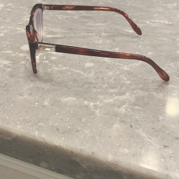 Vera Wang Cat Eyeglasses - Picture 3 of 7